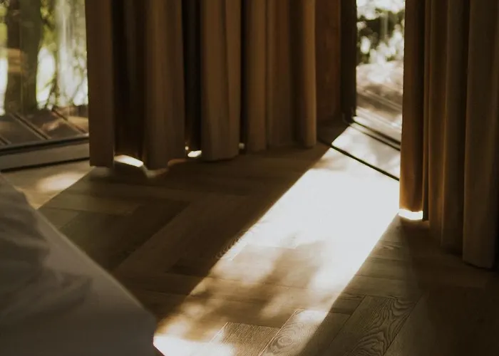 - Linnast Vaelja, Puu Otsa! Lootvina